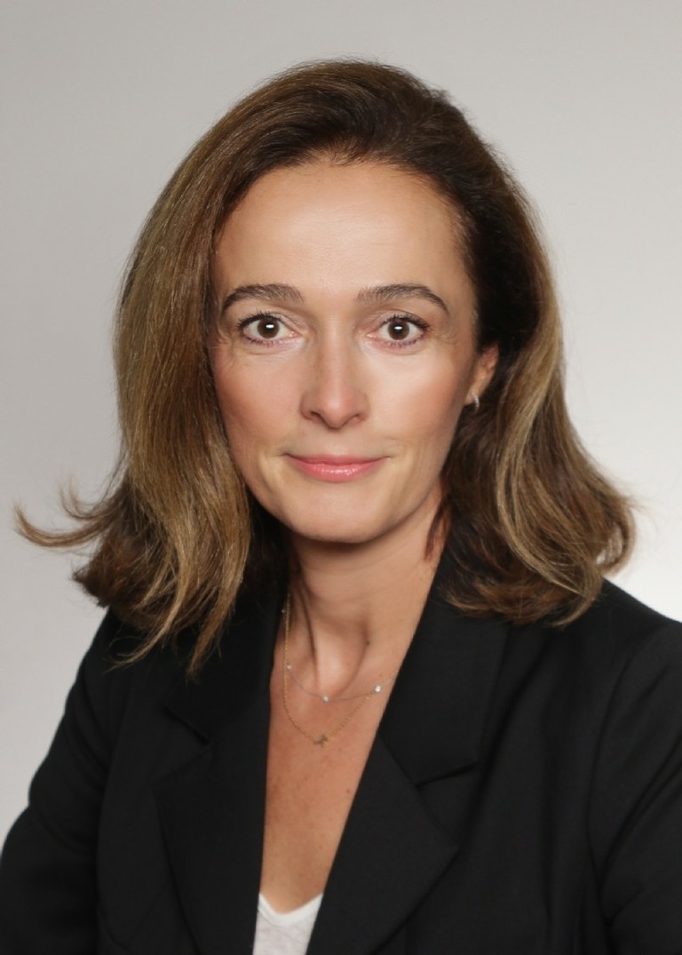 natacha Boigegrain est nommee directrice developpement marketing communication CMS France F